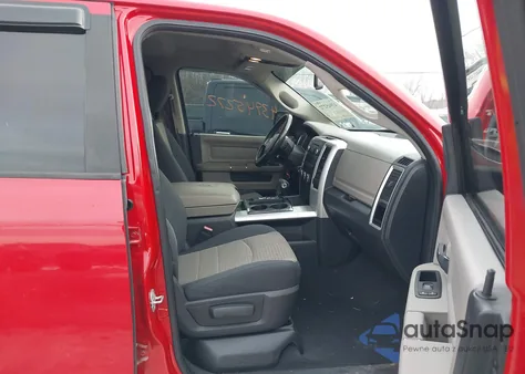 2010 Dodge Ram 1500 Slt/Sport/Trx z USA, uszkodzony, nr VIN 1D7RV1GT4AS124914